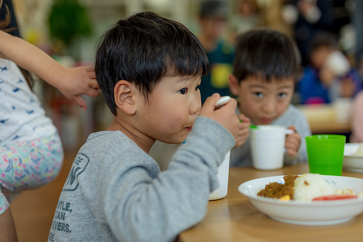 「こども食堂」の支援を通じて、子どもたちの育ちを支えるプロジェクト
